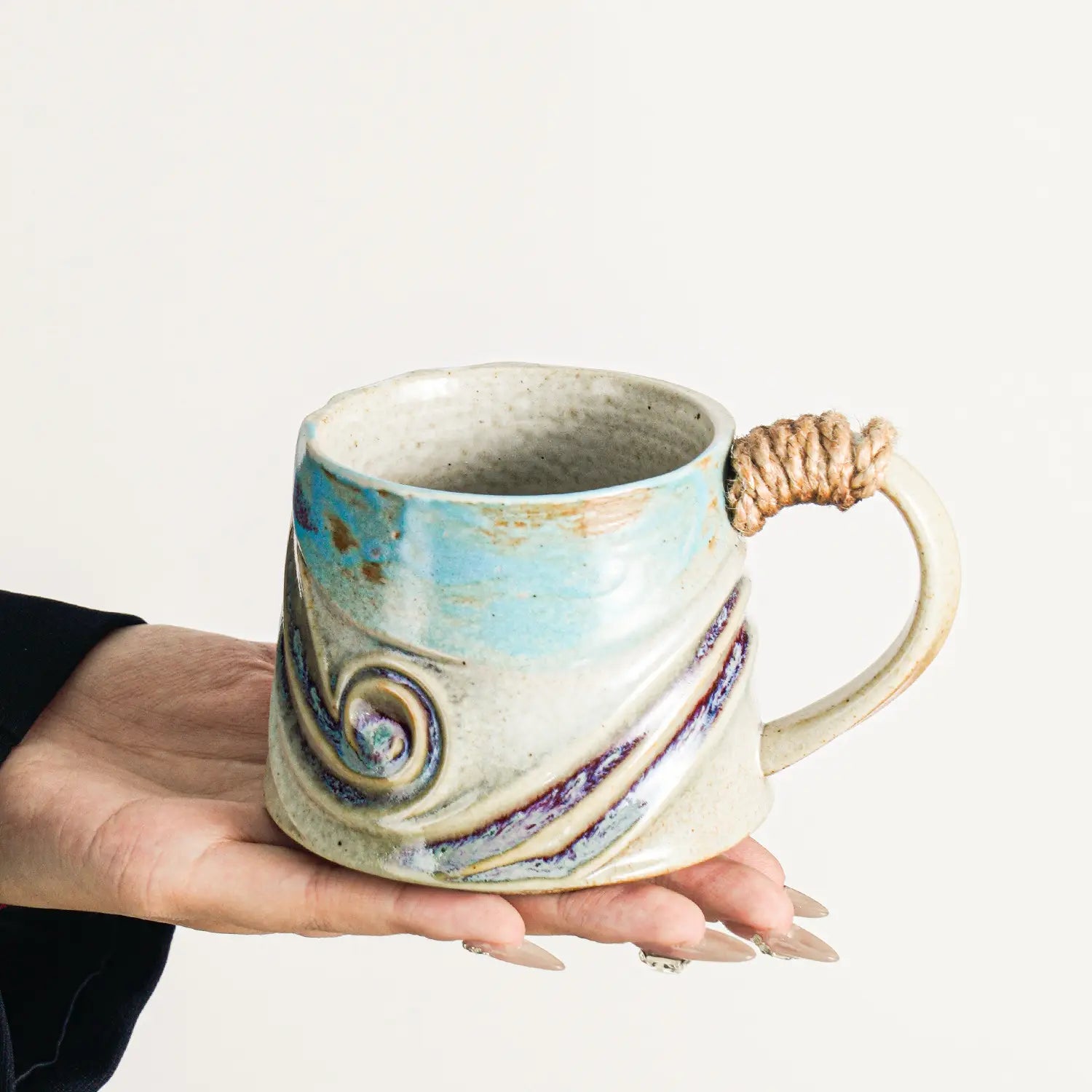 Vintage Crackled Glaze Ceramic Mug with Unique Shape Luxury Ceramic Cup Drinkware