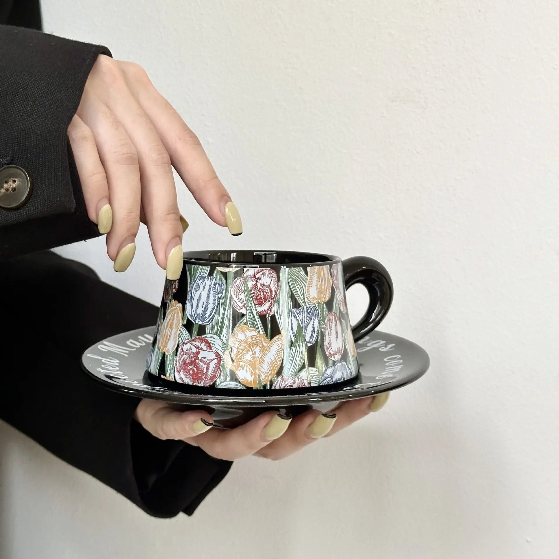 Flowers Full Bloom Ceramic Coffee Cup & Saucer Set Retro Elegant Latte Pottery Mug Tea Cup Gift