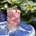 Muse Pastel Scented Dried Flower Candle Pink & White Aromatherapy Decor Candle for Home Gifts & Events