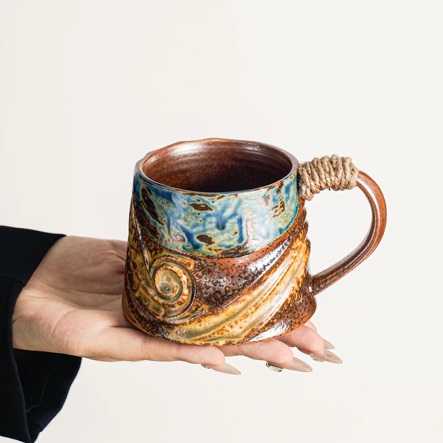 Vintage Crackled Glaze Ceramic Mug with Unique Shape Luxury Ceramic Cup Drinkware