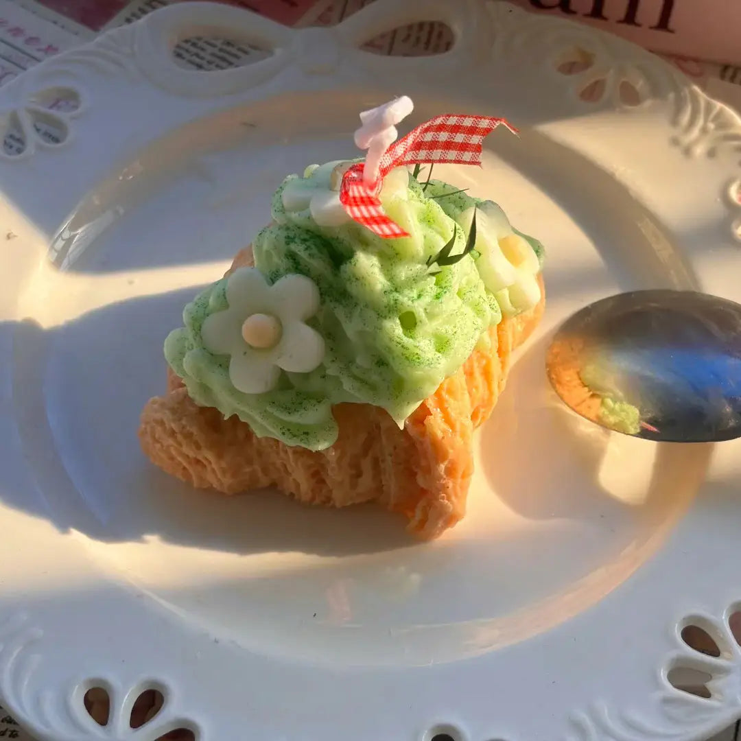 Realistic Croissant Bread Shaped Scented Candles Pastry Design Aromatherapy Candle Sweet Bread Gift Candle