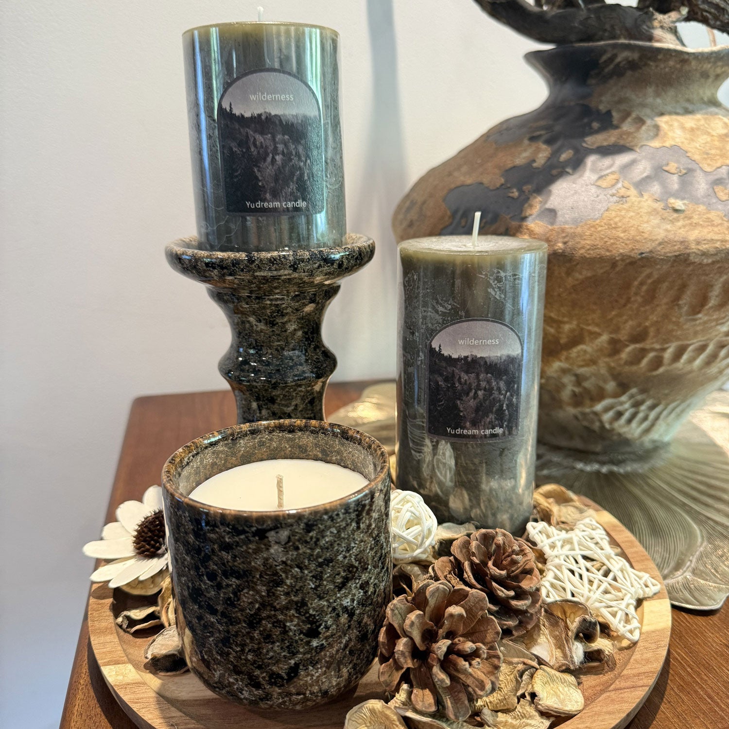 Wilderness Scented Candle Set Natural Oils Candle with Wooden Tray