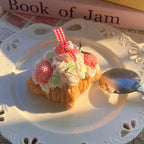 Realistic Croissant Bread Shaped Scented Candles Pastry Design Aromatherapy Candle Sweet Bread Gift Candle