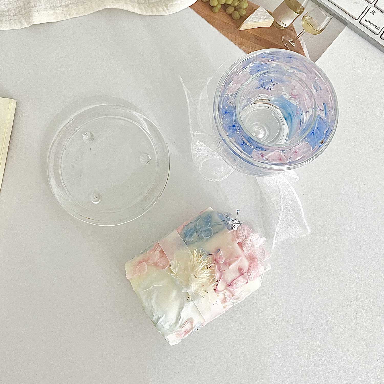 Iris Blue Dried Flower Scented Candle Gift Set with Tray & Tea Lights Handmade Soy Wax Candle